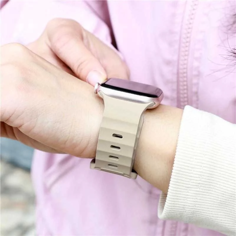 Mobile Origin dirželis III, šviesiai smėlio spalvos – „Apple Watch“ 49 mm / 46 mm / 45 mm / 44 mm