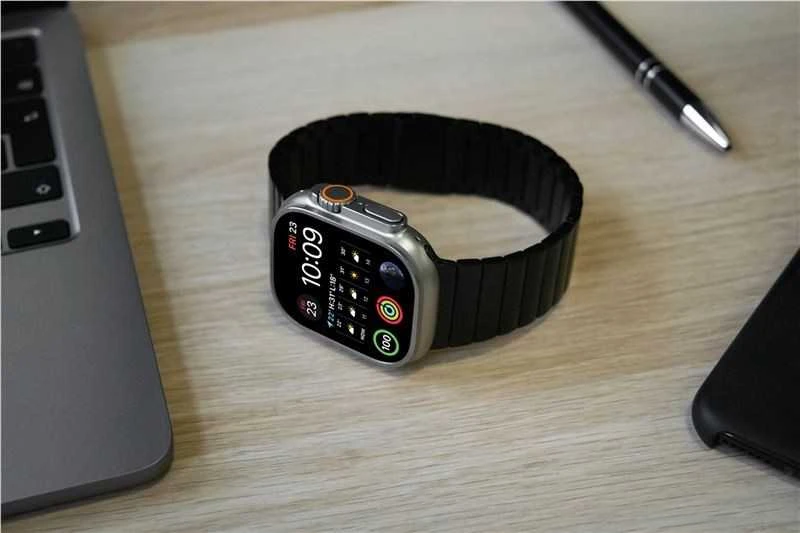 „Mobile Origin Watch“ titano dirželis, juodas - „Apple Watch“ 49 mm / 46 mm / 45 mm / 44 mm / 42 mm