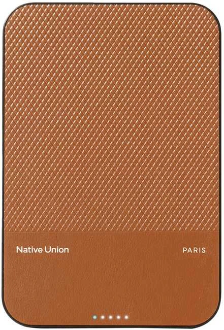 Native Union (Re)Classic magnetinė išorinė baterija Qi2 5000 mAh - smėlio spalvos