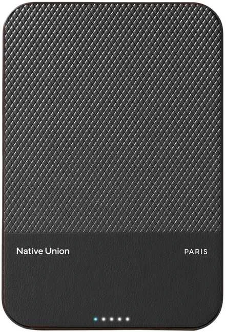 „Native Union (Re)Classic“ nešiojama baterija – magnetinė 10000 mAh talpos nešiojama baterija, suderinama su „MagSafe“ ir „Qi2“, USB-C – pridedamas 15 cm USB-C laidas (juodas)