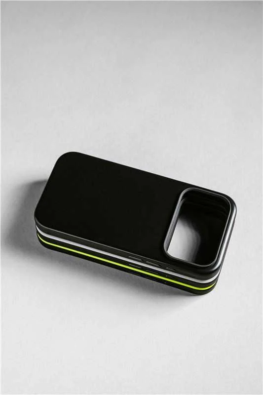 Dėklas Nomad Modern Case, vulcan juodas - iPhone 17 Pro Max