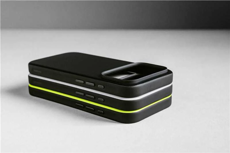 Dėklas Nomad Modern Case, vulcan juodas - iPhone 17 Pro Max