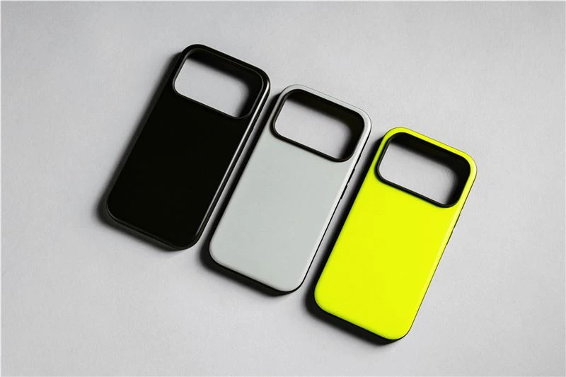 Nomad Modern dėklas, volt – iPhone 17 Pro
