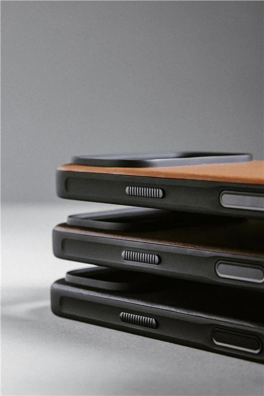Nomad Modern Leather dėklas, english tan – iPhone 17 Pro