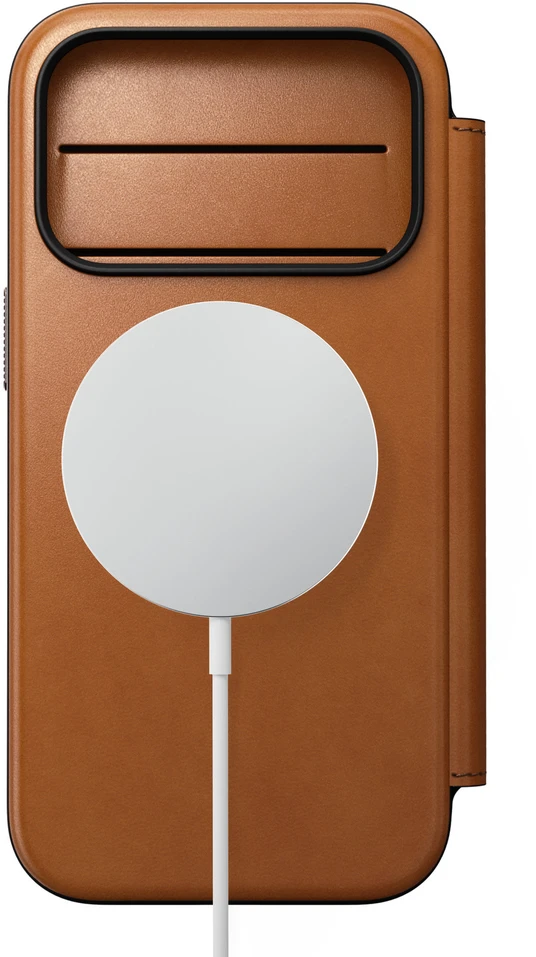 Dėklai ir viršeliai - Flip Nomad Modern odinis dėklas-knygelė, saddle (Horween) – iPhone 18 Pro/17 Pro