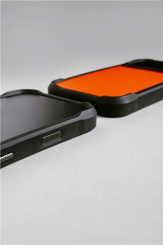 Nomad Rugged dėklas, ultra oranžinis – iPhone 17 Pro
