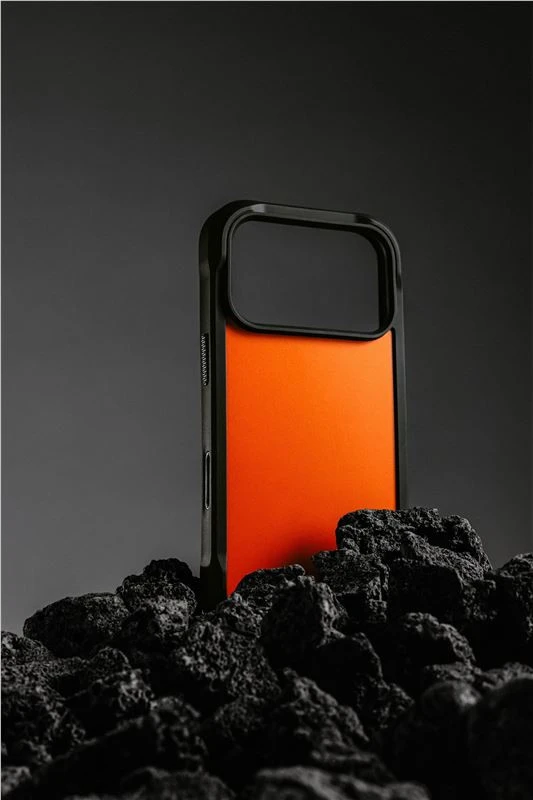 Nomad Rugged dėklas, ultra oranžinis – iPhone 17 Pro