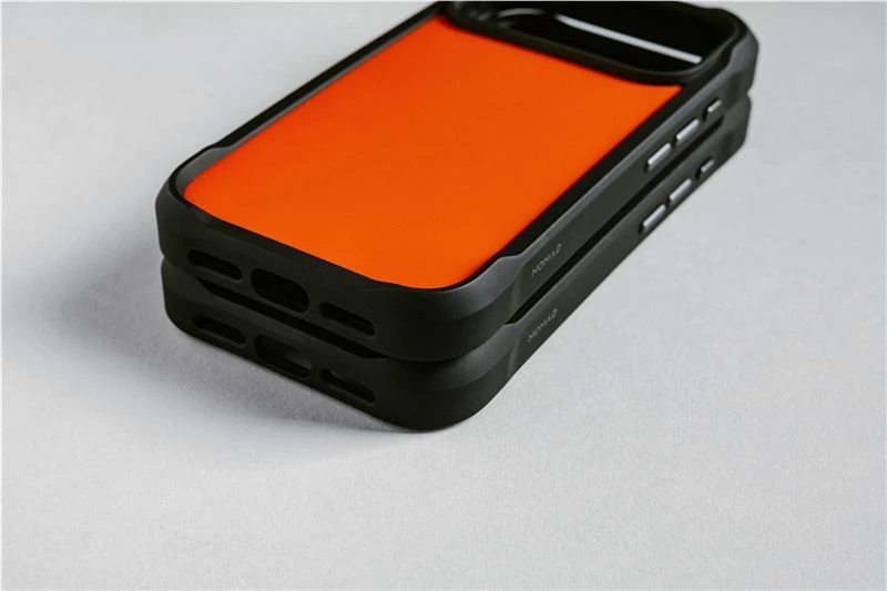 Nomad Rugged dėklas, ultra oranžinis – iPhone 17 Pro