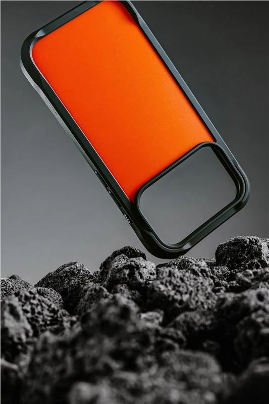 Nomad Rugged dėklas, ultra oranžinis – iPhone 17 Pro