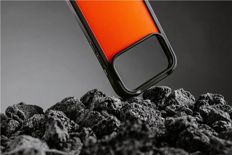 Nomad Rugged dėklas, ultra oranžinis – iPhone 17 Pro