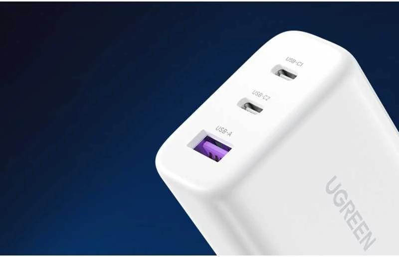 Sieninis įkroviklis UGREEN CD275, 2x USB-C, 1x USB, 65W (balta)