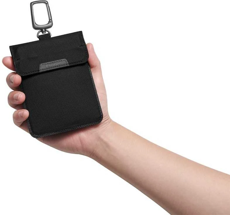 Spigen krepšys KEYLESS RFID SIGNAL BLOCKER juodos spalvos