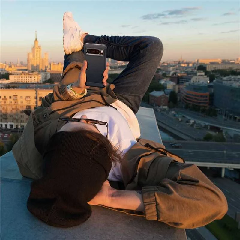 Dėklas Spigen Rugged Armor, matinė juoda - Google Pixel 8 Pro