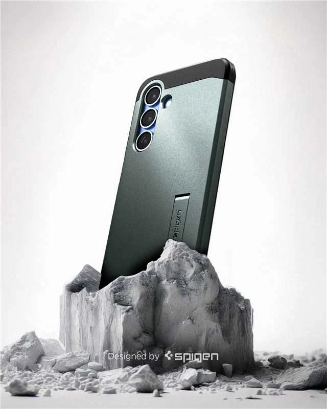 Spigen Tough Armor MagSafe dėklas skirtas Samsung Galaxy S25 – žalios spalvos