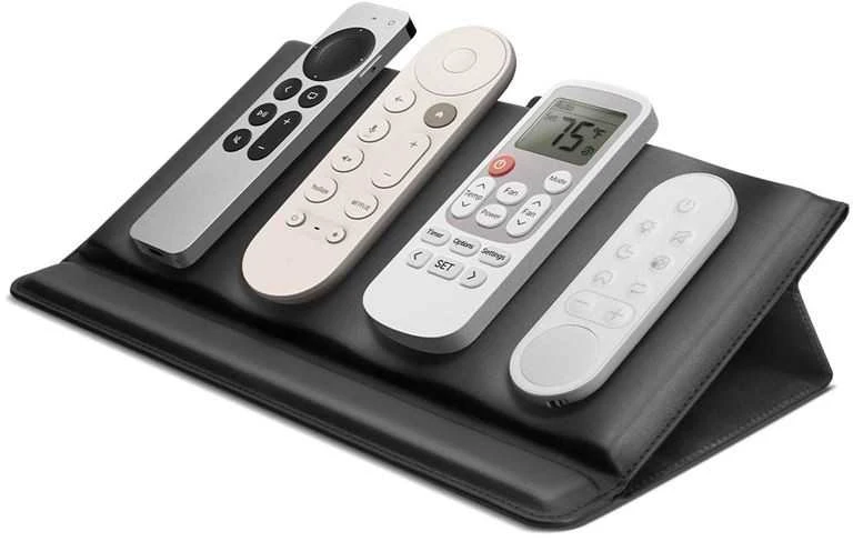 Spigen Universal Remote Control Organizer Pad, juodas