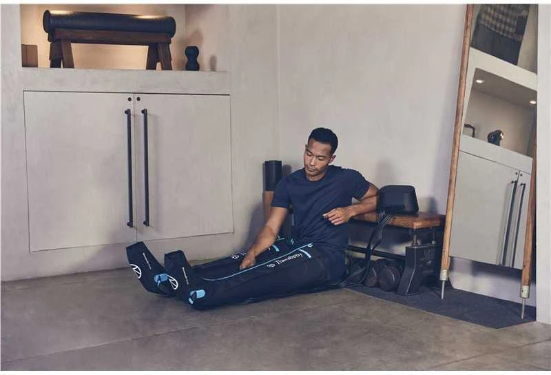 Kompresinis masažuoklis Therabody RecoveryAir JetBoots Medium EU/UK