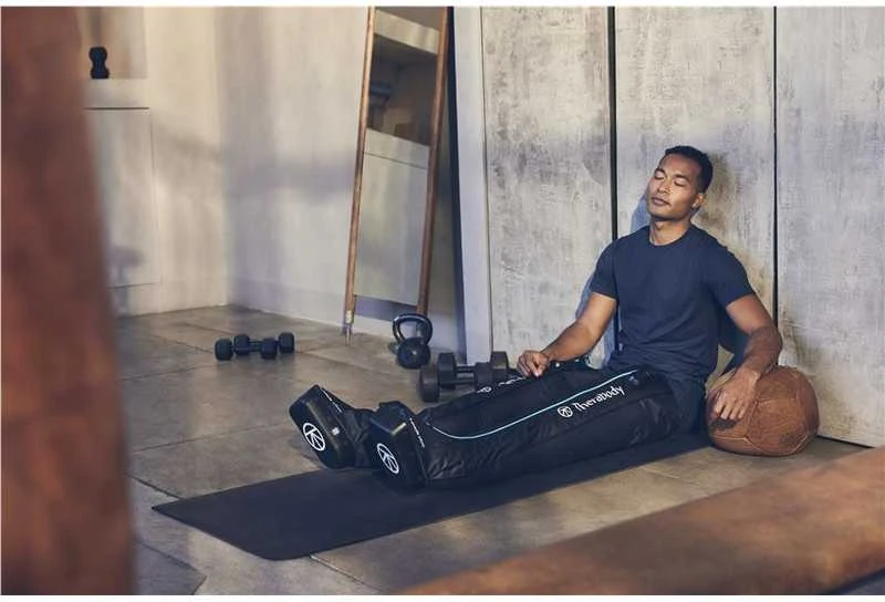 Kompresinis masažuoklis Therabody RecoveryAir JetBoots Medium EU/UK