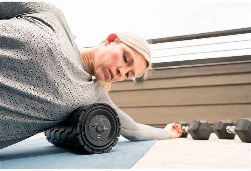 Masažinis išmanusis volas Therabody Wave Roller