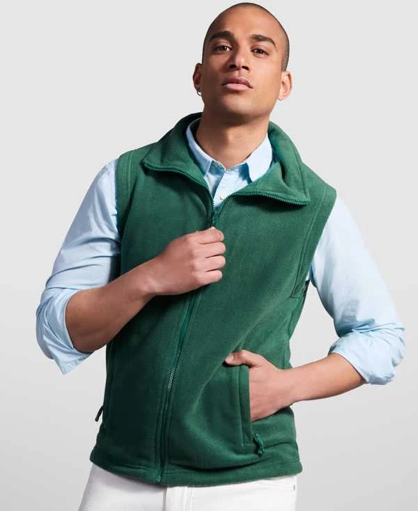 Roly Flisinė liemenė su polo apykakle ir derančiu užtrauktuku BELLAGIO Juoda