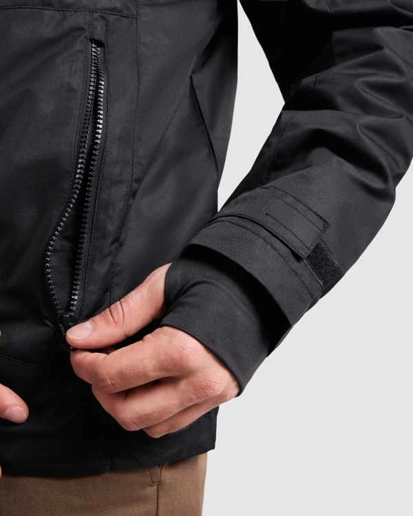 Roly Parka iš labai atsparaus plyšimui atsparaus audinio ALASKA Juoda