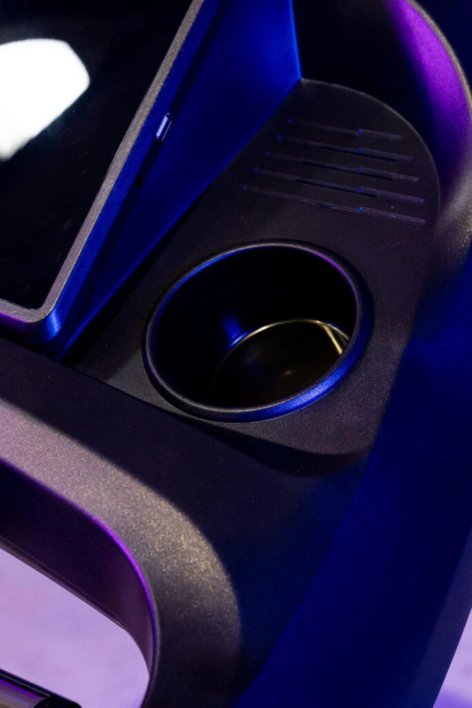 Evolve bėgimo takelis su LCD ekranu aprašymas - Prekės nuotrauka