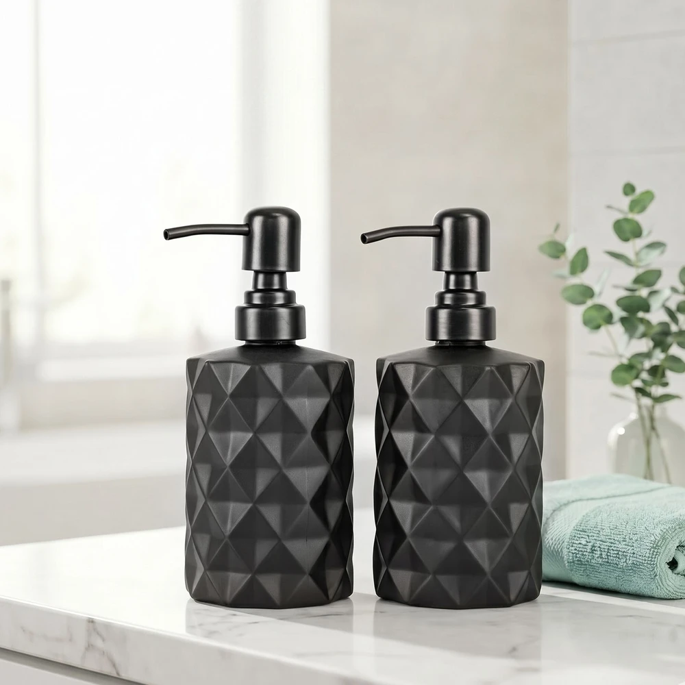 Relaxdays 2 juodi muilo dozatoriai 350 ml