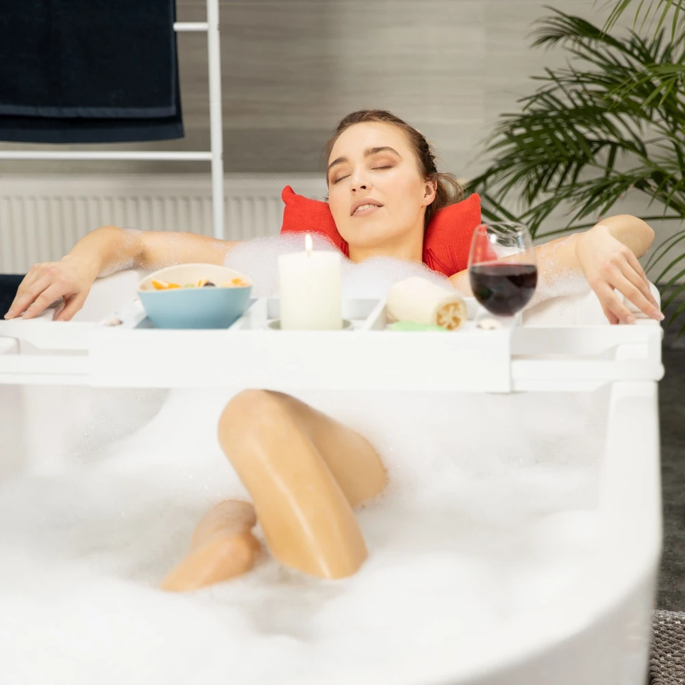 Relaxdays Baltas ištraukiamas vonios padėklas