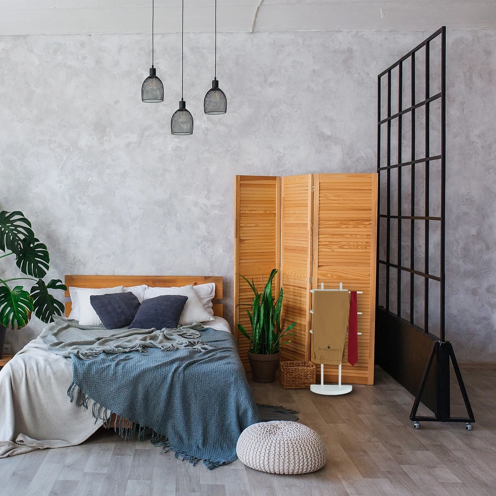 Relaxdays Baltas metalinis pastatomas rankšluosčių laikiklis