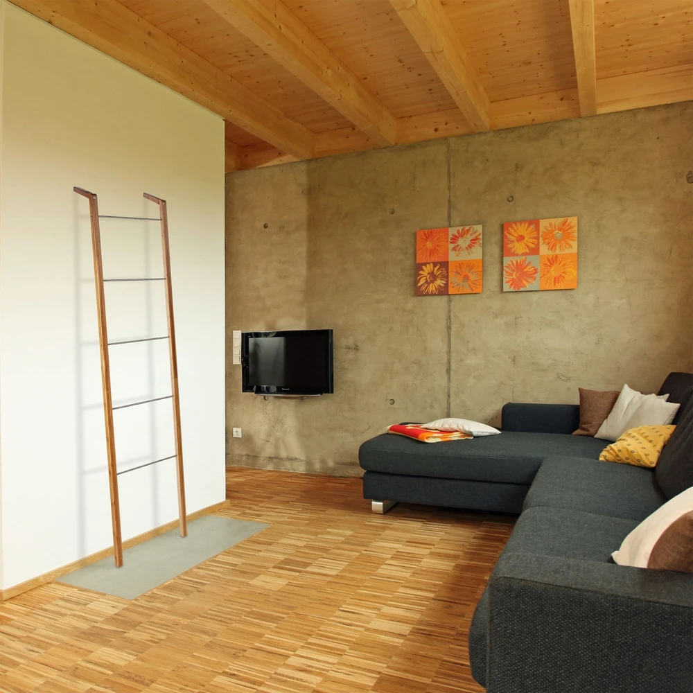 Relaxdays Bambukinė kopėtėlių formos rankšluosčių kabykla