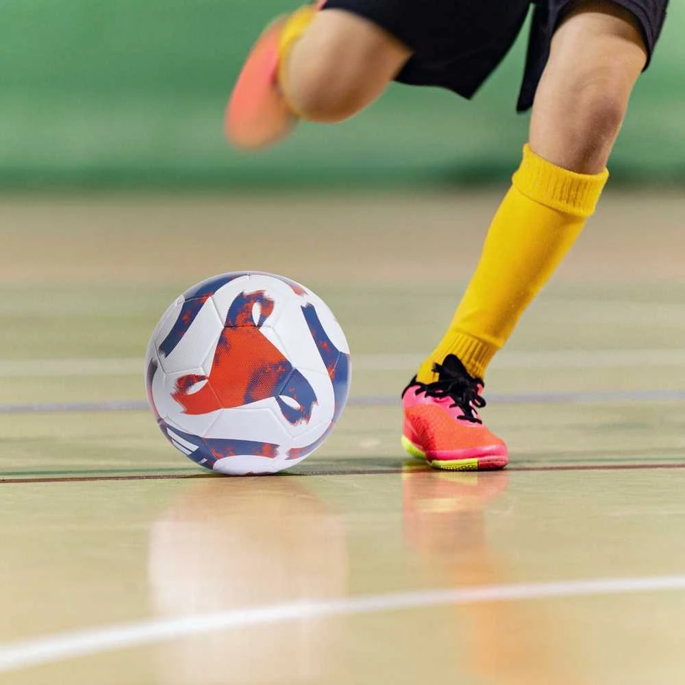 Futbolo kamuolys Adidas Tiro LGE 5