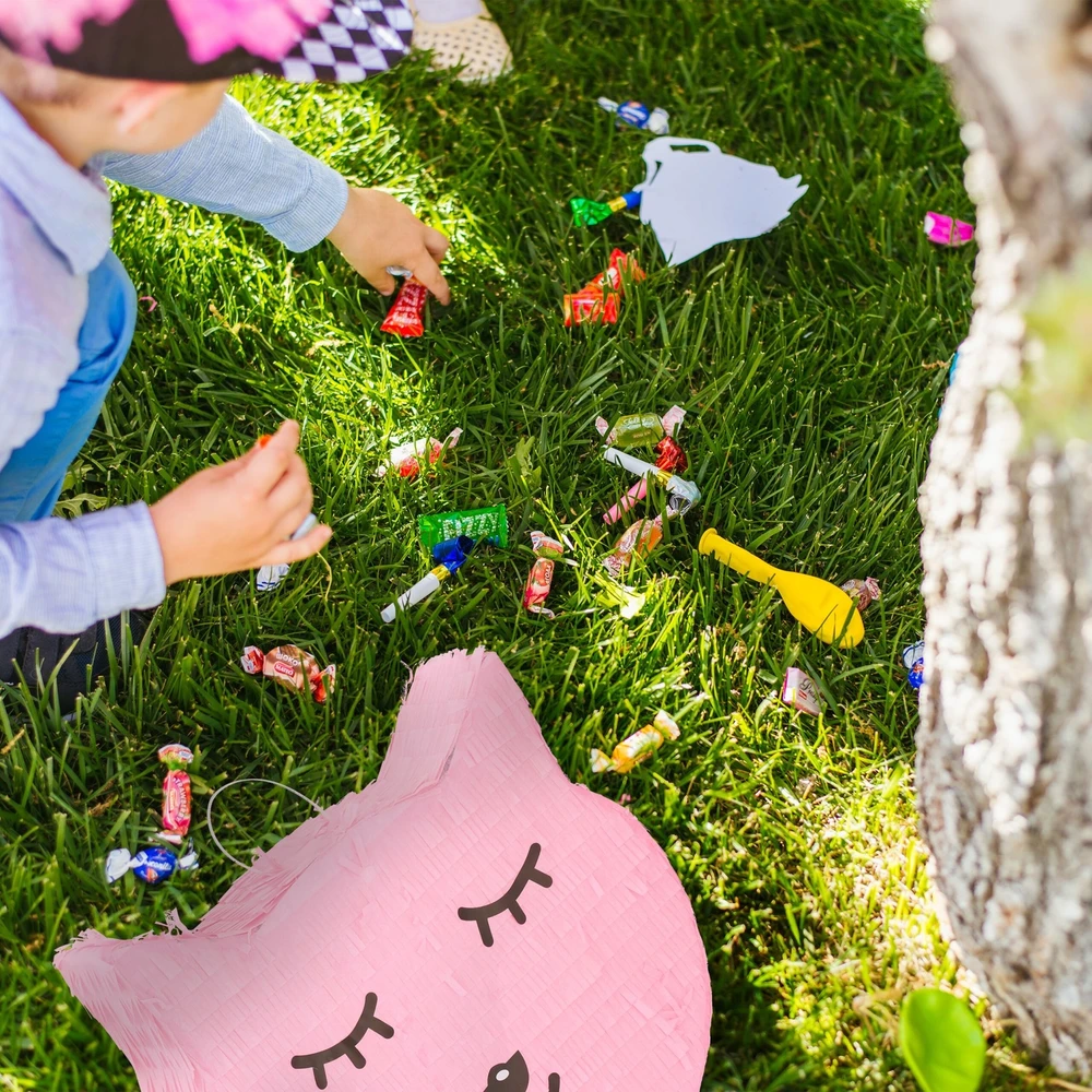 Relaxdays Katės piñata su lazda ir kauke