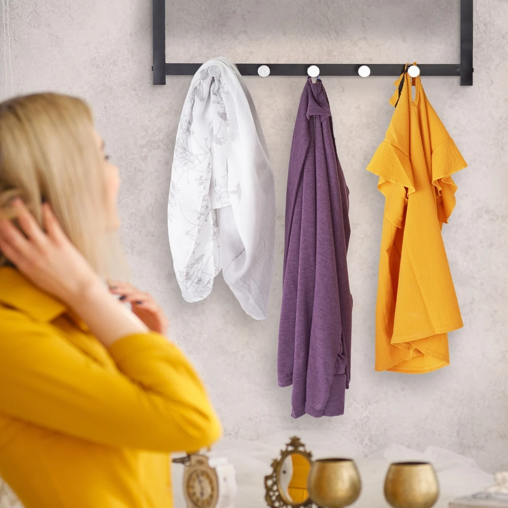 Lova Relaxdays Siaura juoda pakabinama kabykla su lentyna