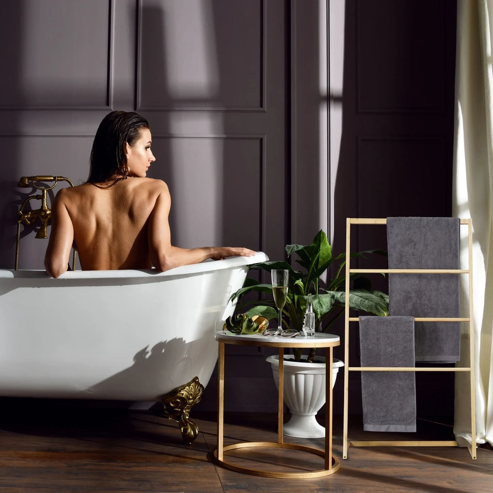 Relaxdays Pastatomas bambukinis rankšluosčių stovas