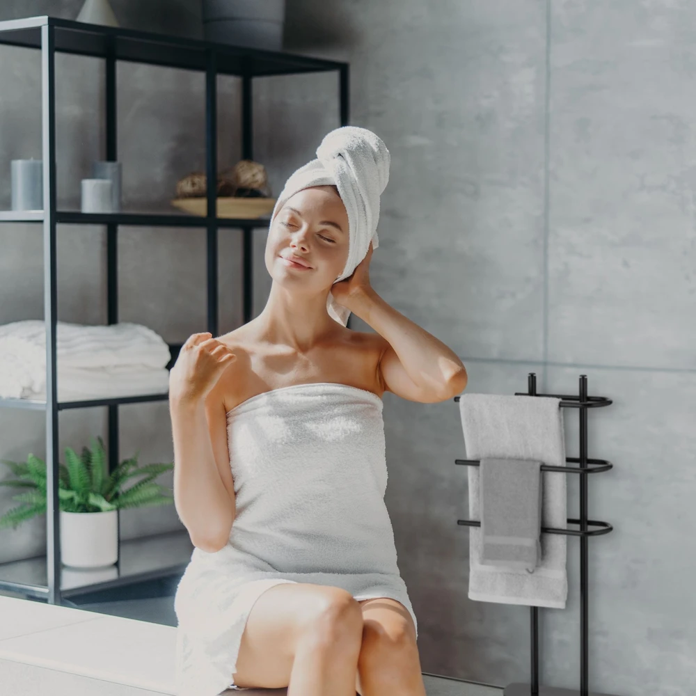 Relaxdays Pastatomas juodas metalinis rankšluosčių stovas