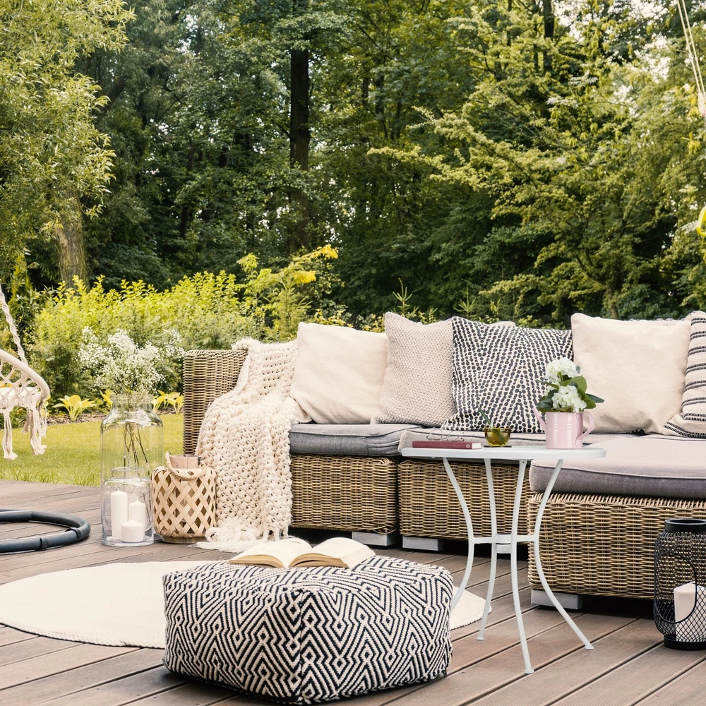 Relaxdays Sodo stalas su skėčio anga