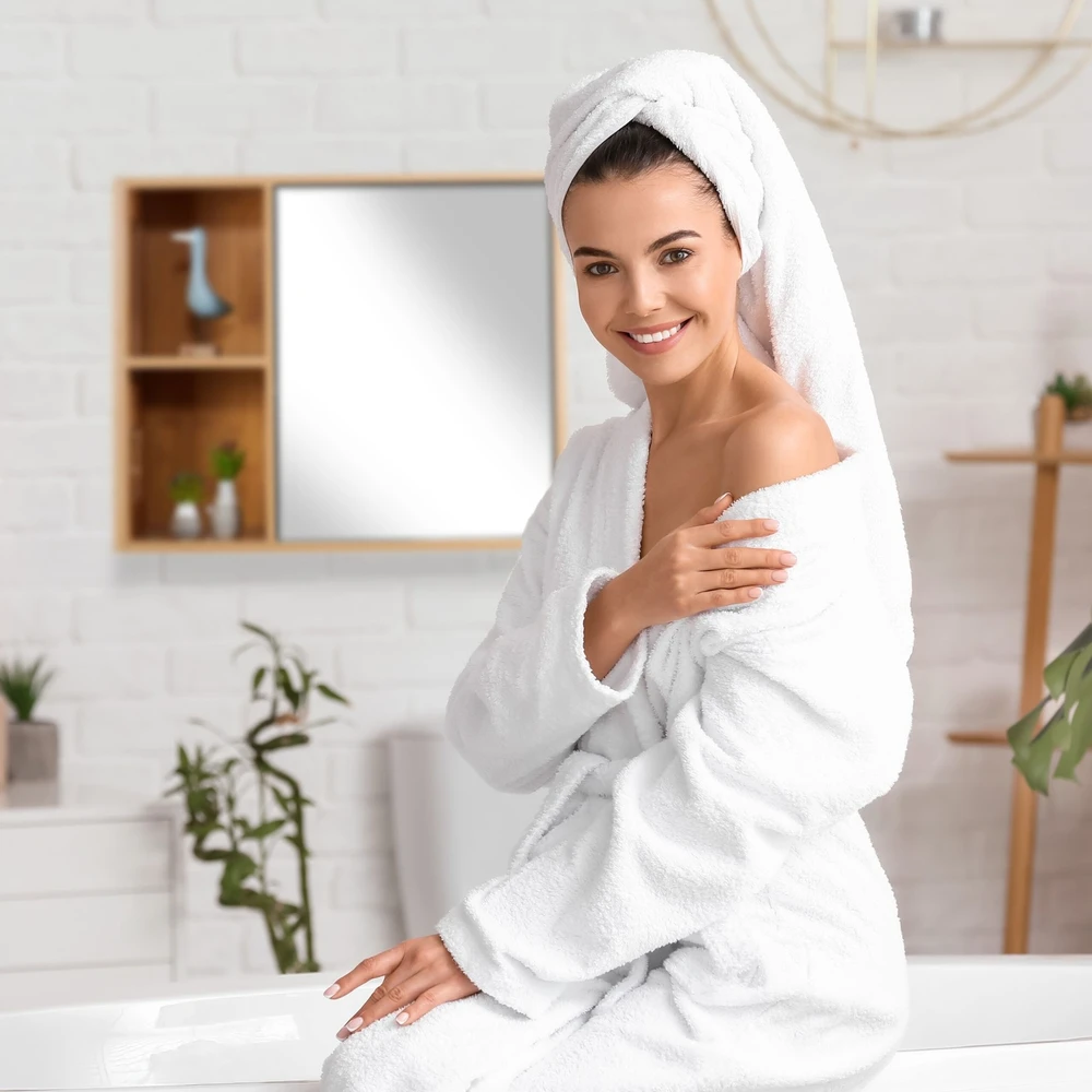 Relaxdays Vonios spintelė su veidrodžiu ir lentynomis