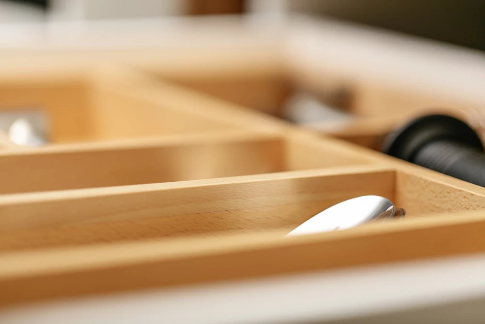 Adjustable cutlery organizer for Modern Box / Axis L=500mm