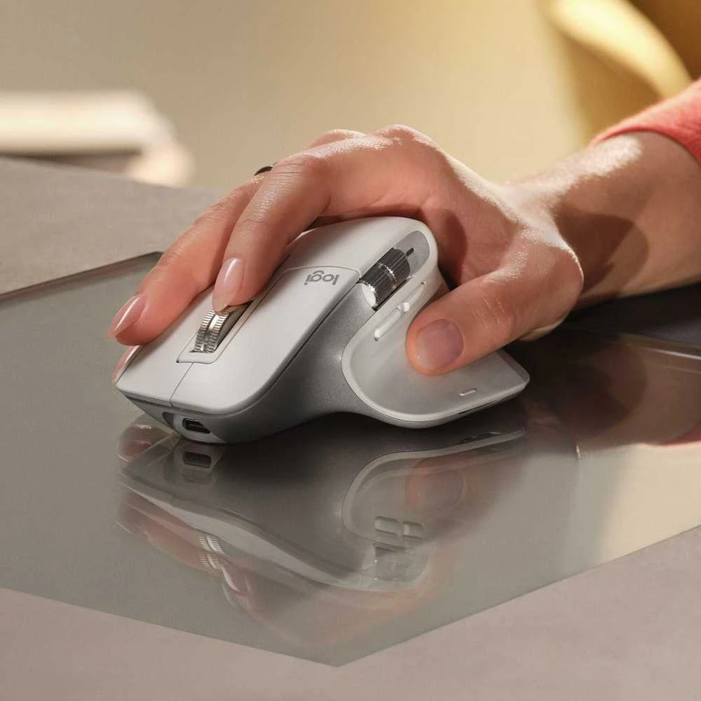 Belaidė pelė Logitech MX Master 3S, šviesiai pilka