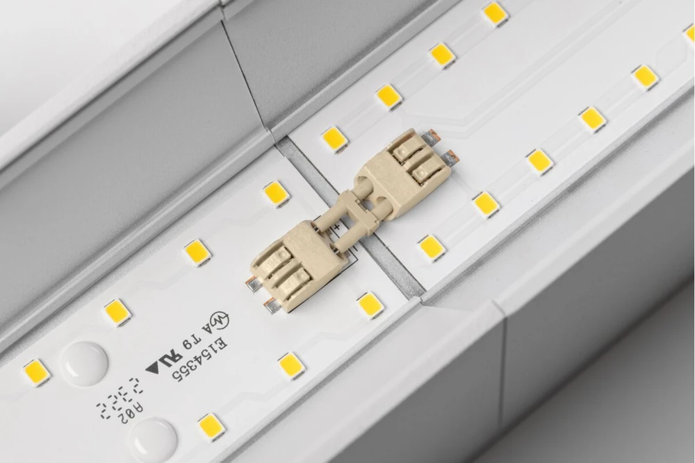GTV Connector + VINEA, LED, Juodas