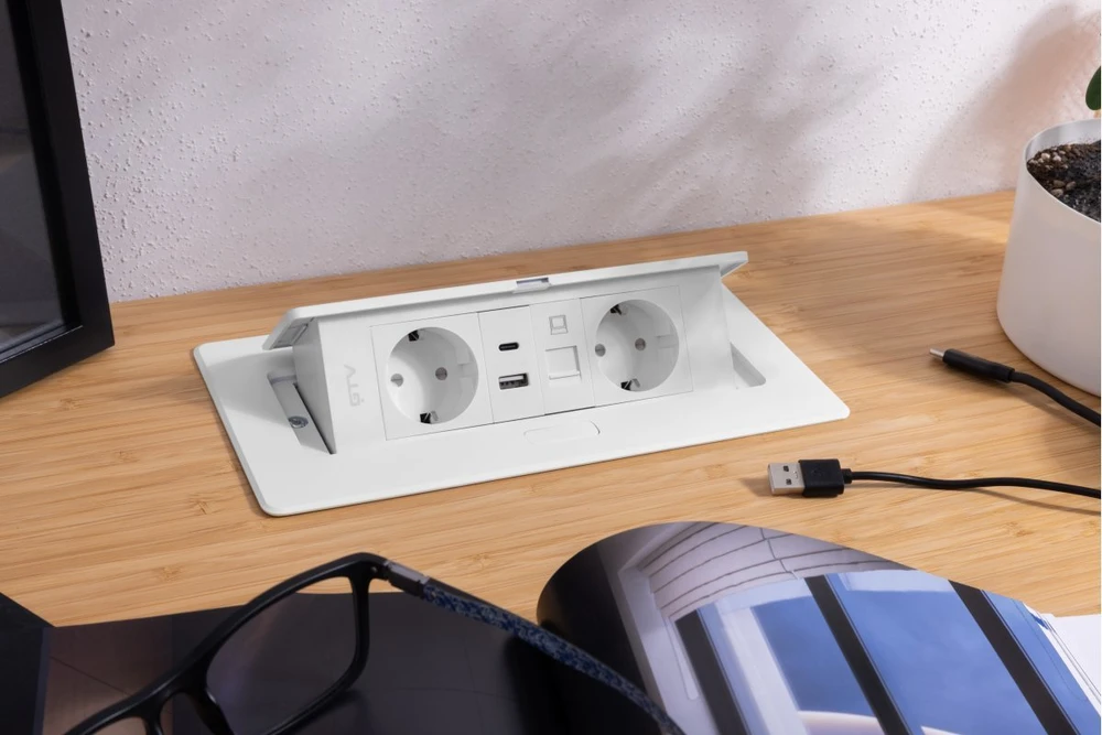 Furniture socket MULTISOFT, 2xSHUKO, USB A+C, RJ45, cable 1.5 m, baltas