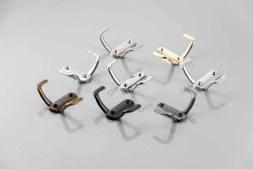 GTV Hanger B0 K23 a (juodas))
