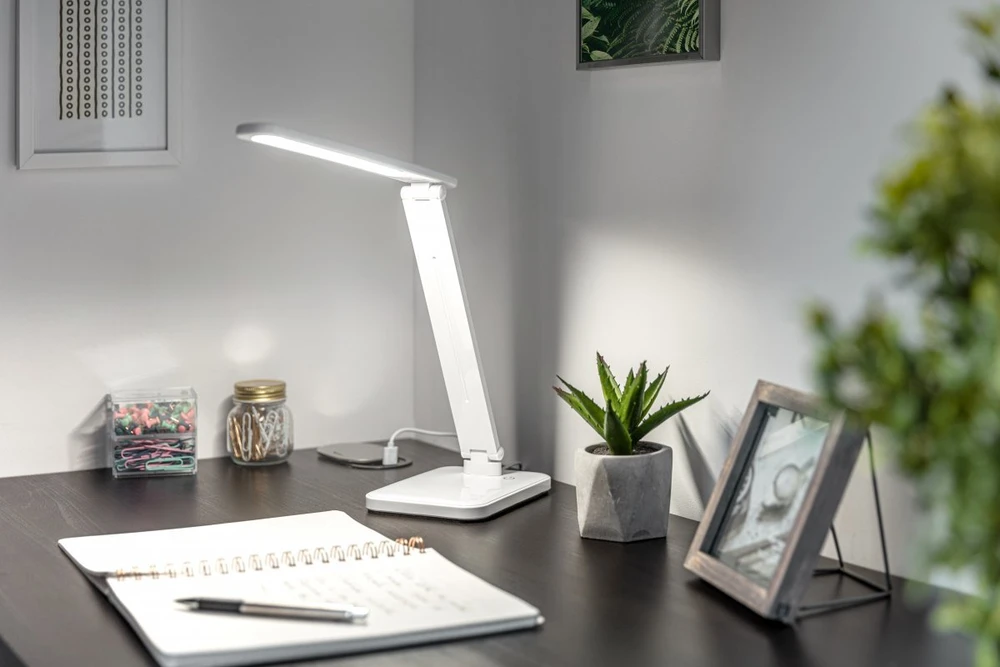 GTV HIKARI LED stalinė lempa, 6W, 400lm, AC220-240V, 50/60Hz, CCT, balta