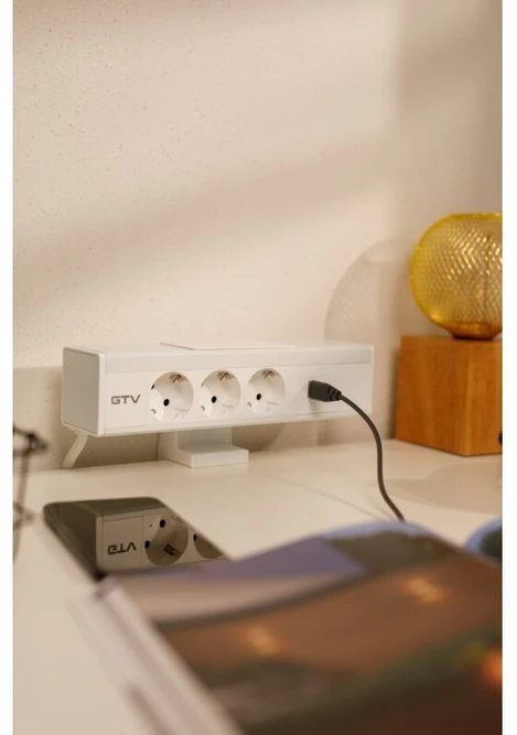 Nico furniture socket, 3 x Schuko socket, USB A+C, 1.5m cable, baltas with mounting