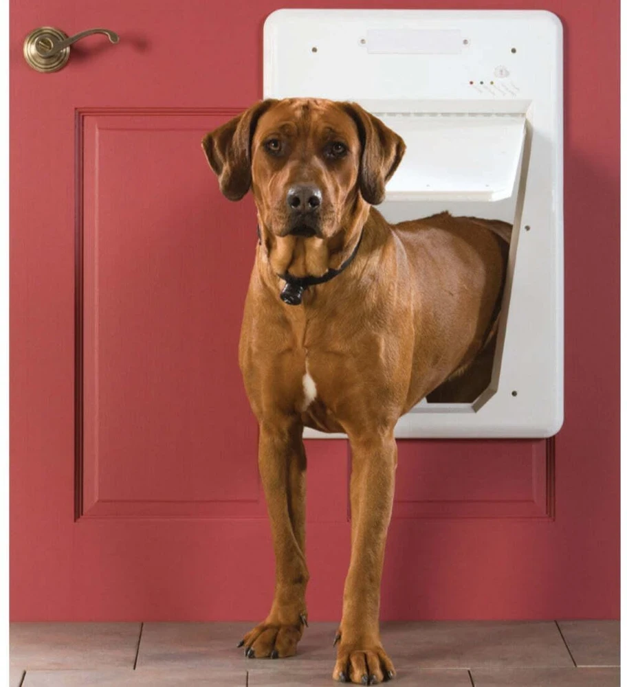 Petsafe SmartDoor Electronic Pet Door Didelės durelės su mikročipu šunims ir katėms (Pažeista pakuotė)