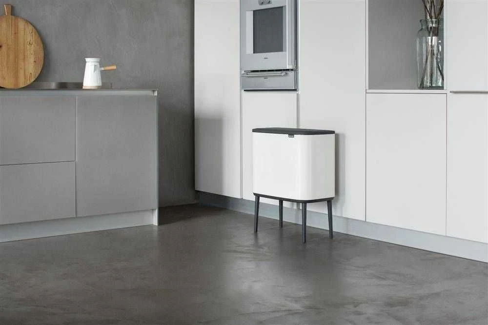 Šiukšlių dėžė Brabantia Bo Touch, 3 x 11 l, Balta (Pažeista pakuotė)