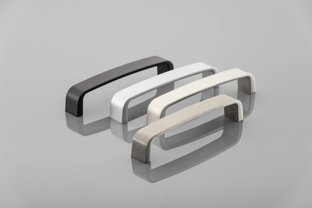 GTV Steel „Zamak“ rankena G133 C=128 mm šlifuoto plieno