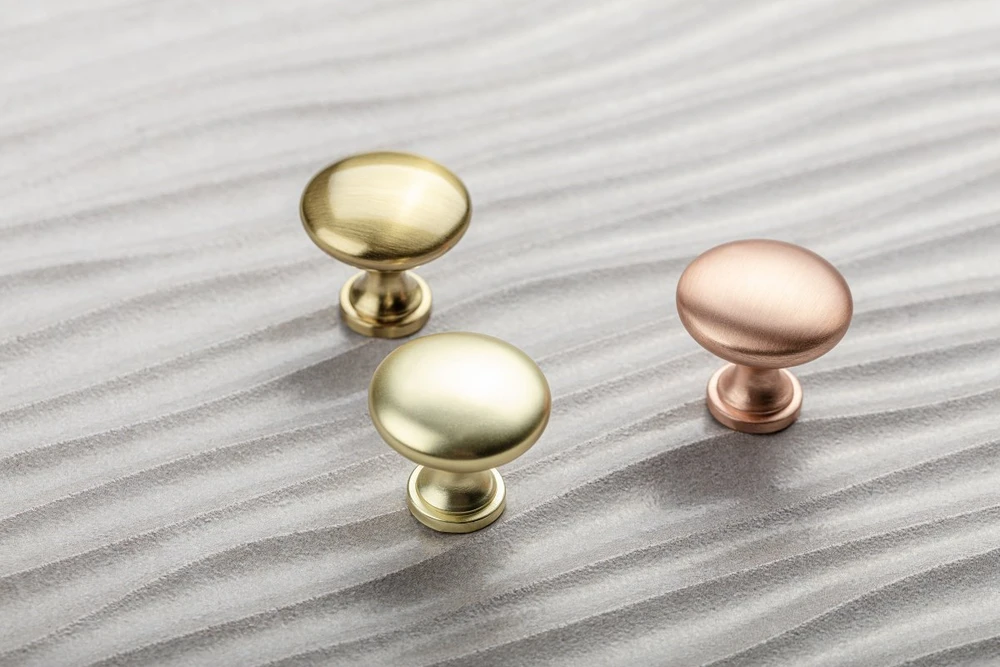 GTV TERNI zamak knob, copper