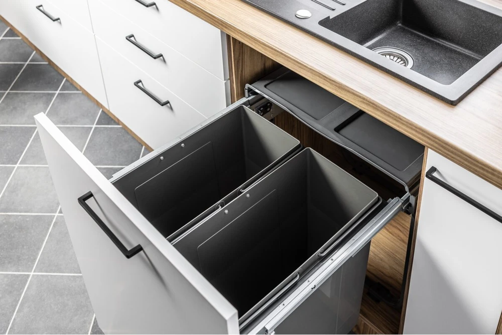 Trash bin with front mounting on slide H45 2x34l for cabinet 600 mm anthracite