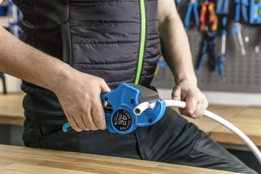 Plastikinių vamzdžių pjovimo replės Hogert HT1P606; 42 mm