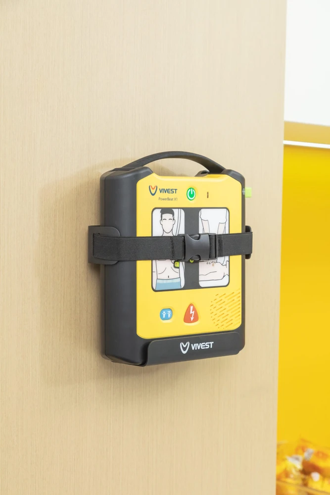 ViVest PowerBeat A 1 – kompaktiškas ir patvarus automatnis išorinis defibriliatorius (AID)